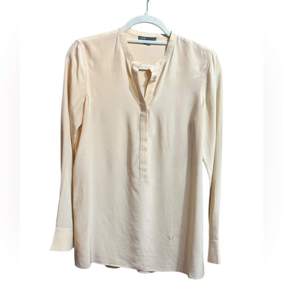 Vince Tops - Vince Cream Long Sleeve Blouse Soft‎ Silky Sz 6 Classy Workwear Normcore